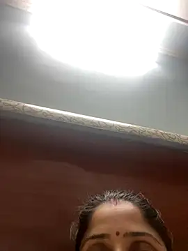 HotRiyacpl online show from 11.21.25