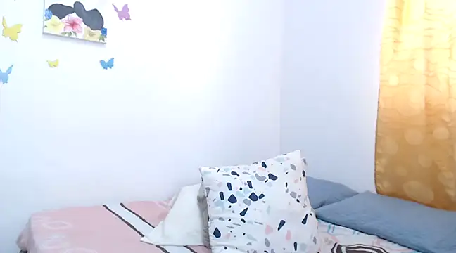 Snapshot of SaraBlosson chatting on 01.13.25 SaraBlosson online show from 01.13.25