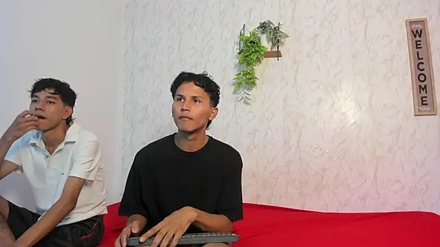 boys yourparty online show from 06.04.26
