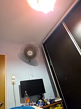 Chneor28 online show from 01.08.26