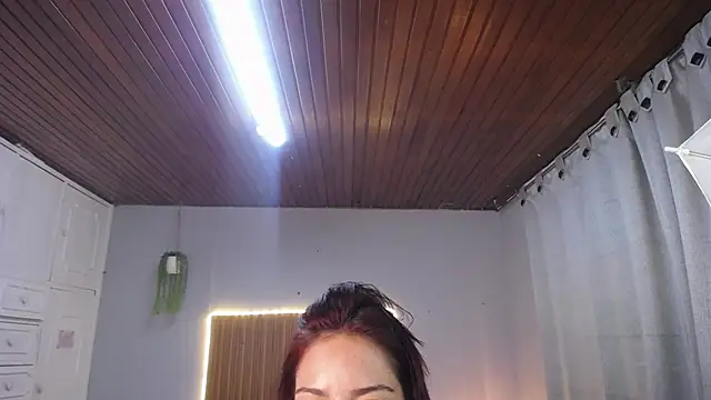 Snapshot of Scarllett_BDSM chatting on 11.30.25 Scarllett BDSM online show from 11.30.25