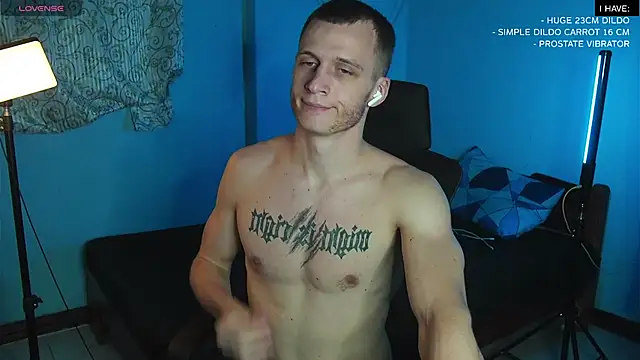 Snapshot of mickeypict chatting on 02.19.25 mickeypict online show from 02.19.25