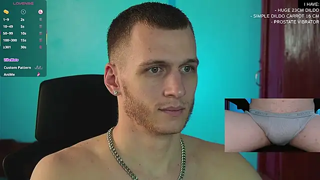 Snapshot of mickeypict chatting on 02.27.25 mickeypict online show from 02.27.25