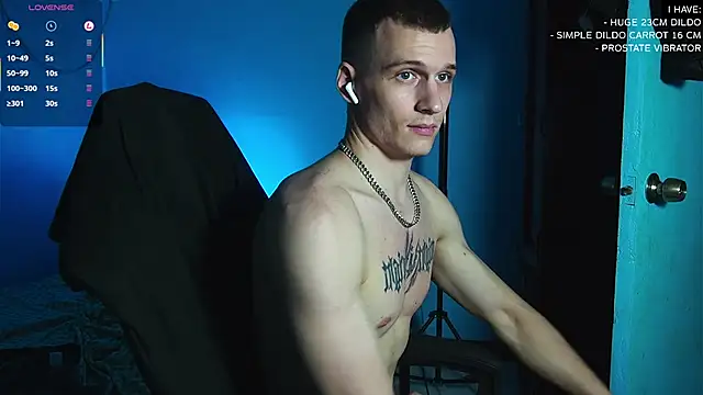 Snapshot of mickeypict chatting on 03.09.25 mickeypict online show from 03.09.25