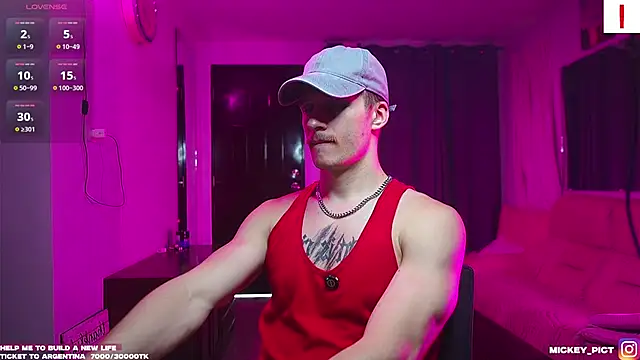 Snapshot of mickeypict chatting on 10.07.25 mickeypict online show from 10.07.25