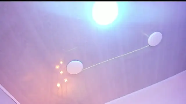 Snapshot of SophieHarris_ chatting on 02.15.25 SophieHarris online show from 02.15.25