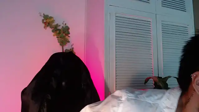 Colby brown03 online show from 09.10.25