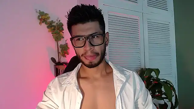 Colby brown03 online show from 09.16.25