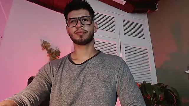 Colby brown03 online show from 10.21.25