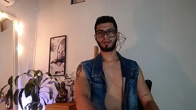 Colby brown03 online show from 05.20.26