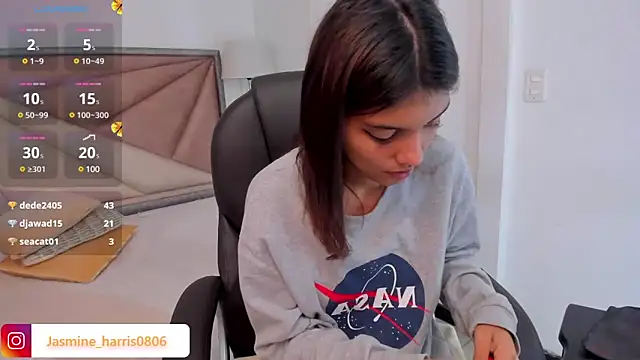 JasmineHarris online show from 02.05.25