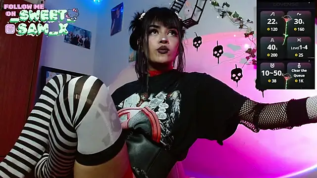 Snapshot of sweet_Samx chatting on 01.11.25 sweet Samx online show from 01.11.25