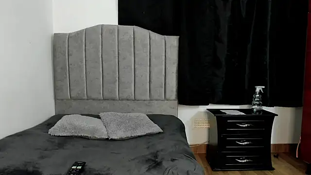 lorymoon online show from 12.23.24