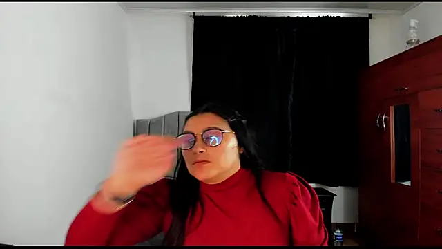 lorymoon online show from 01.30.25