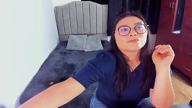 lorymoon online show from 02.03.25