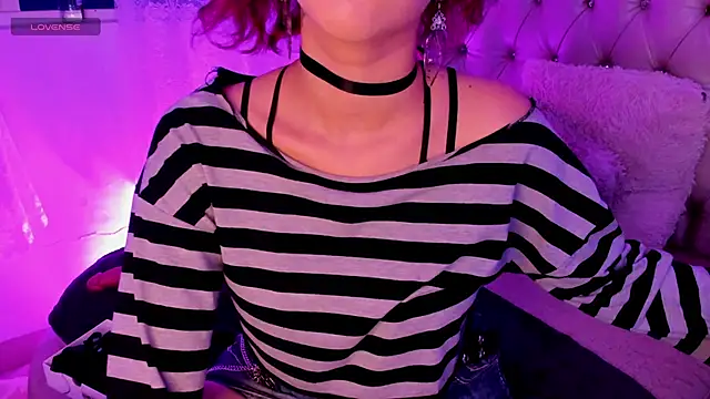 AlexaFoxy18 online show from 03.07.25