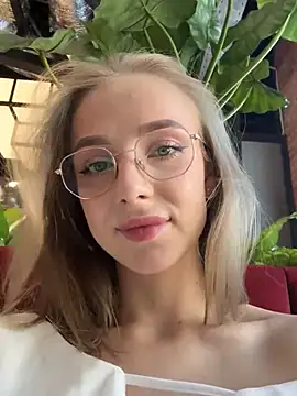 CaseyStar online show from 02.27.25