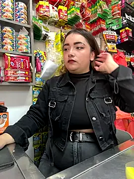 Snapshot of Tatiana_O chatting on 10.27.25 Tatiana O online show from 10.27.25