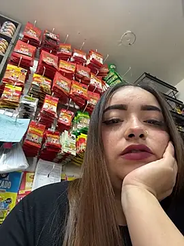 Snapshot of Tatiana_O chatting on 12.05.25 Tatiana O online show from 12.05.25