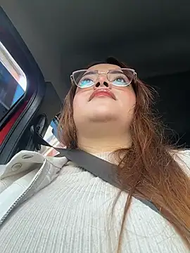 Snapshot of Tatiana_O chatting on 02.11.26 Tatiana O online show from 02.11.26