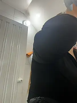 Snapshot of Tatiana_O chatting on 02.14.26 Tatiana O online show from 02.14.26