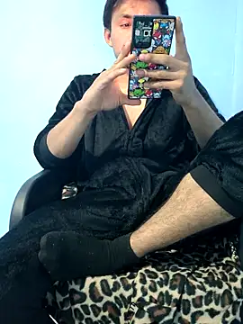 charlesss19 online show from 12.01.25