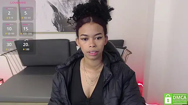 Shenna brunette  online show from 01.09.25