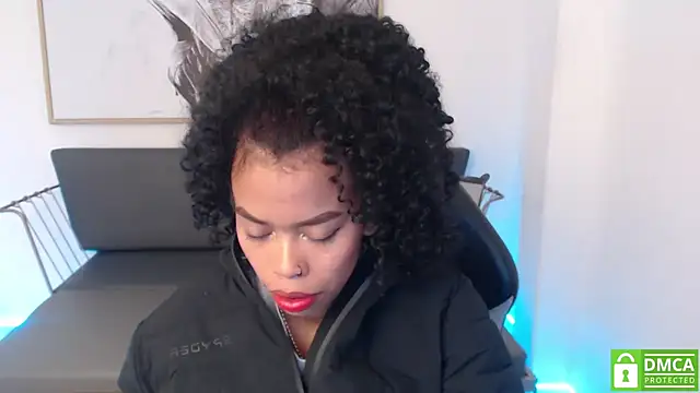 Shenna brunette  online show from 01.26.25