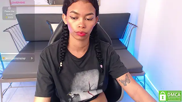 Shenna brunette  online show from 01.29.25