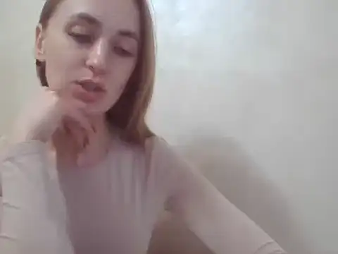 CaitlinaJayne23 online show from 03.17.25