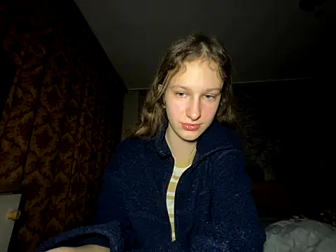 Snapshot of Eva_Angel3 chatting on 11.23.25 Eva Angel3 online show from 11.23.25