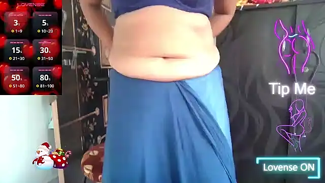 Snapshot of sexy-honey09 chatting on 09.13.25 sexy-honey09 online show from 09.13.25