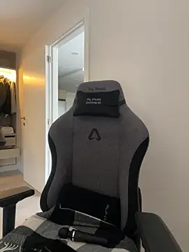 Snapshot of brazilianbbinuk chatting on 12.03.25 brazilianbbinuk online show from 12.03.25