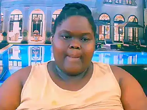 EbonyHotBuns online show from 12.13.25