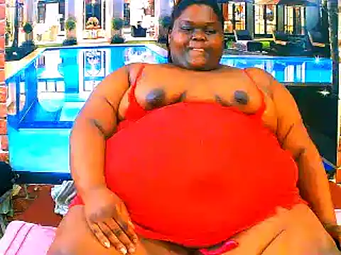 EbonyHotBuns online show from 04.15.26