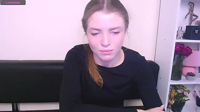 MissOliviaa  online show from 02.14.25