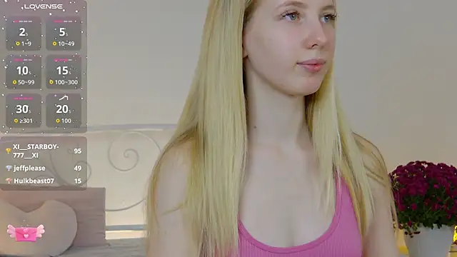 Snapshot of KarnetJ chatting on 11.05.25 KarnetJ online show from 11.05.25