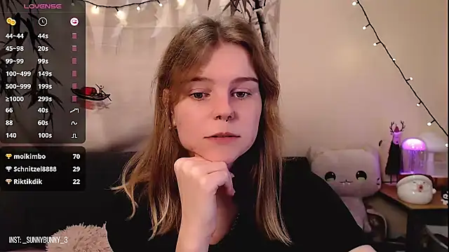 Moona xx online show from 12.27.24