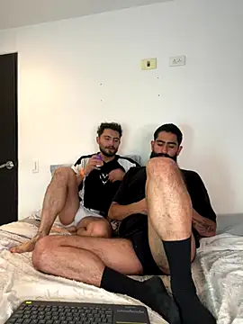 Snapshot of Drogamma chatting on 11.04.25 Drogamma online show from 11.04.25