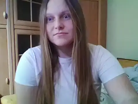 Snapshot of Evasapples chatting on 01.23.25 Evasapples online show from 01.23.25