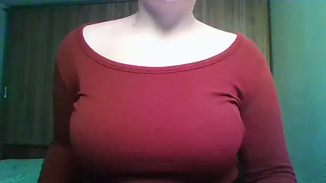 Snapshot of Evasapples chatting on 11.01.25 Evasapples online show from 11.01.25