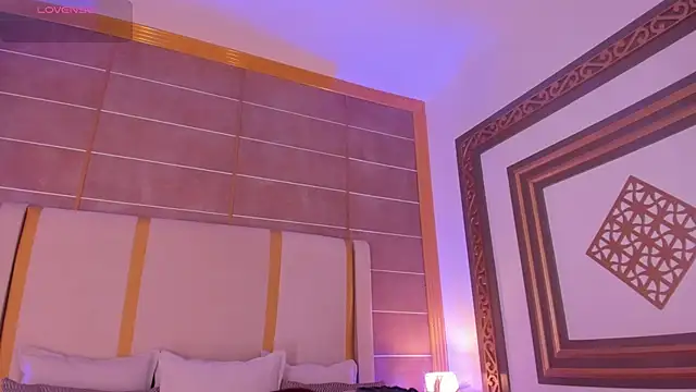 Snapshot of AbigailCarter chatting on 02.11.26 AbigailCarter online show from 02.11.26