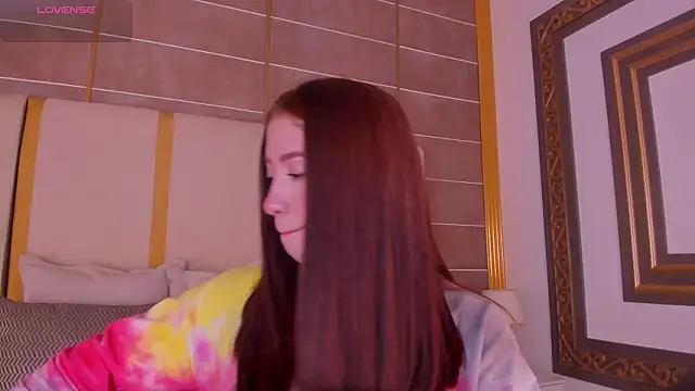 Snapshot of AbigailCarter chatting on 02.19.26 AbigailCarter online show from 02.19.26