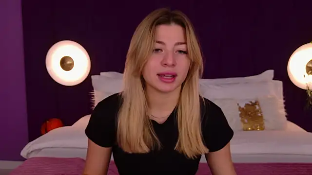 HelenaMorgan online show from 10.23.25