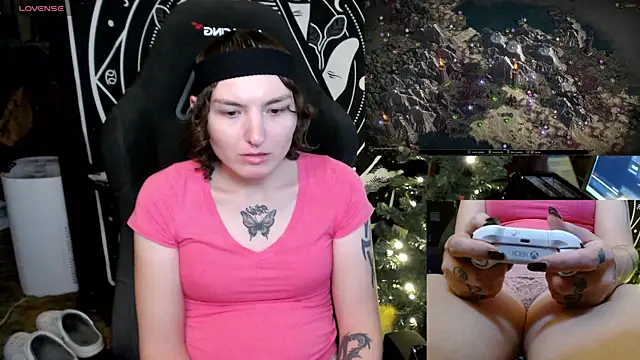 BrandiWRLD 999 online show from 01.08.25