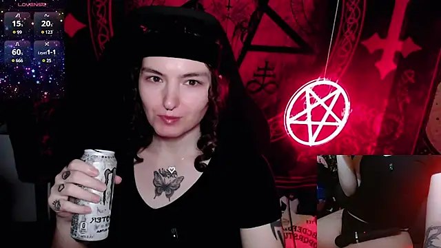 BrandiWRLD 999 online show from 10.19.25