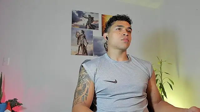 Snapshot of gerson_zt chatting on 02.18.26 gerson zt online show from 02.18.26