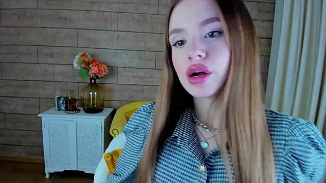 MilanaBalmain online show from 01.21.25