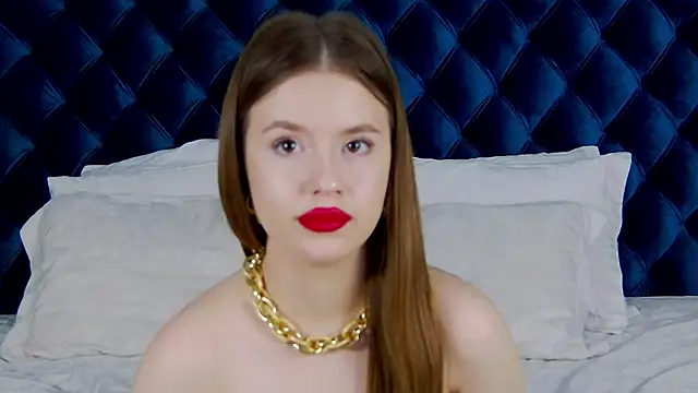 MilanaBalmain online show from 02.09.25