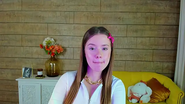 MilanaBalmain online show from 02.10.25